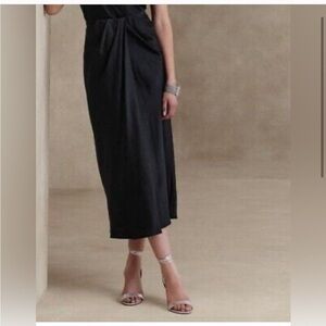 NWT!!! Banana Republic Black silk skirt with gathered waist